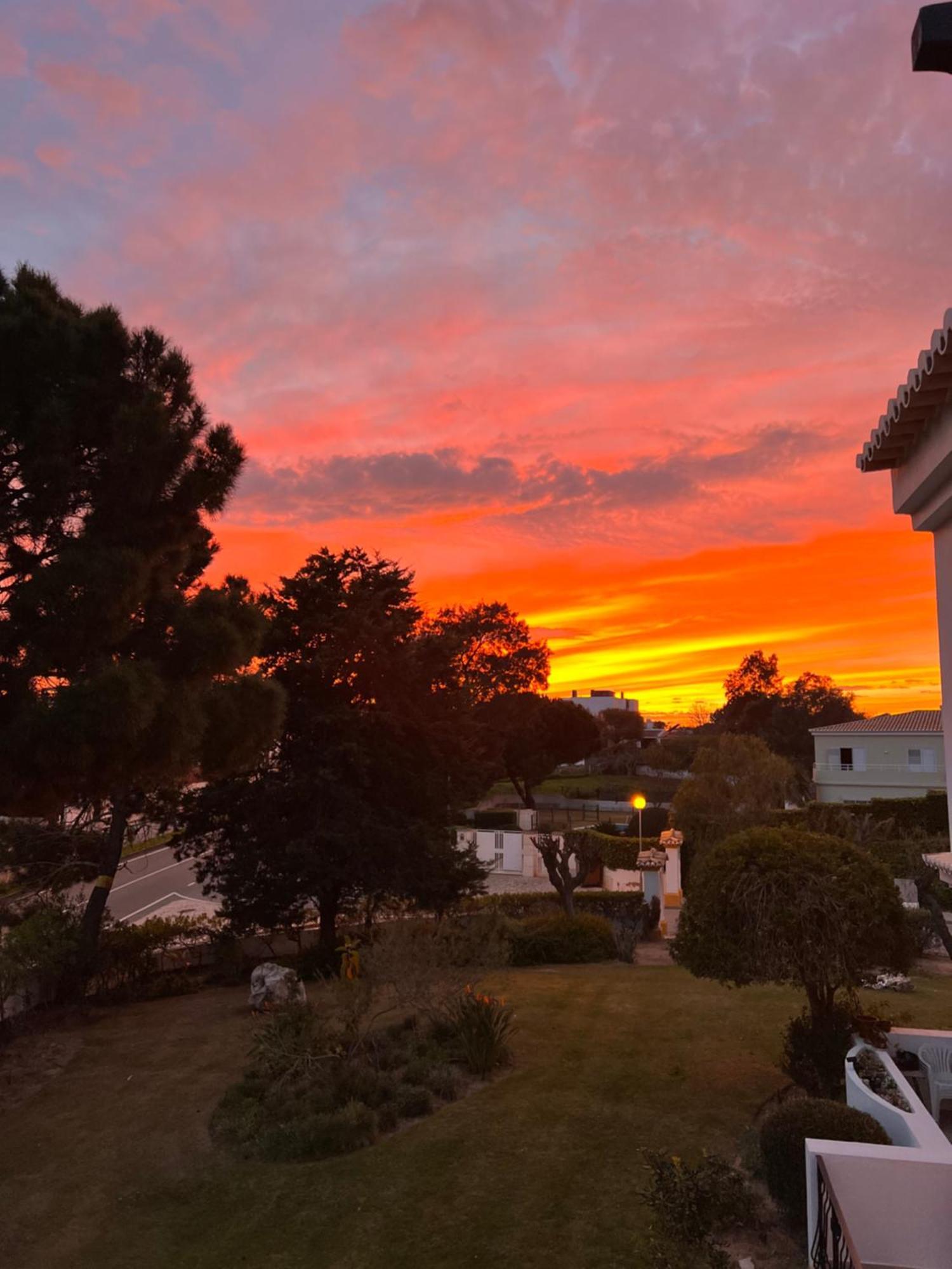 Appartamento Luxury Modern T2 Ocean View - Free Parking - Pool Alvor Esterno foto