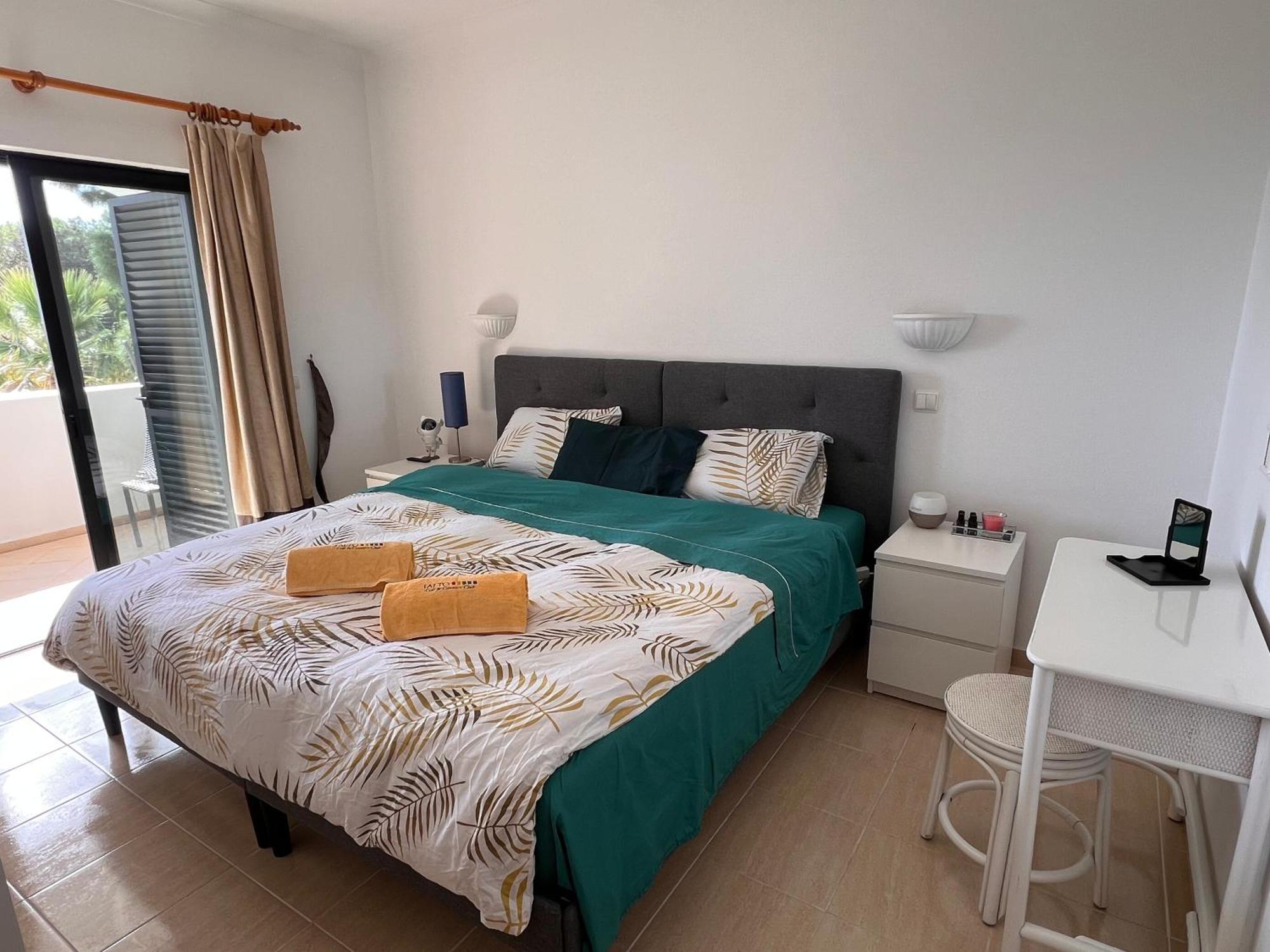 Appartamento Luxury Modern T2 Ocean View - Free Parking - Pool Alvor Esterno foto