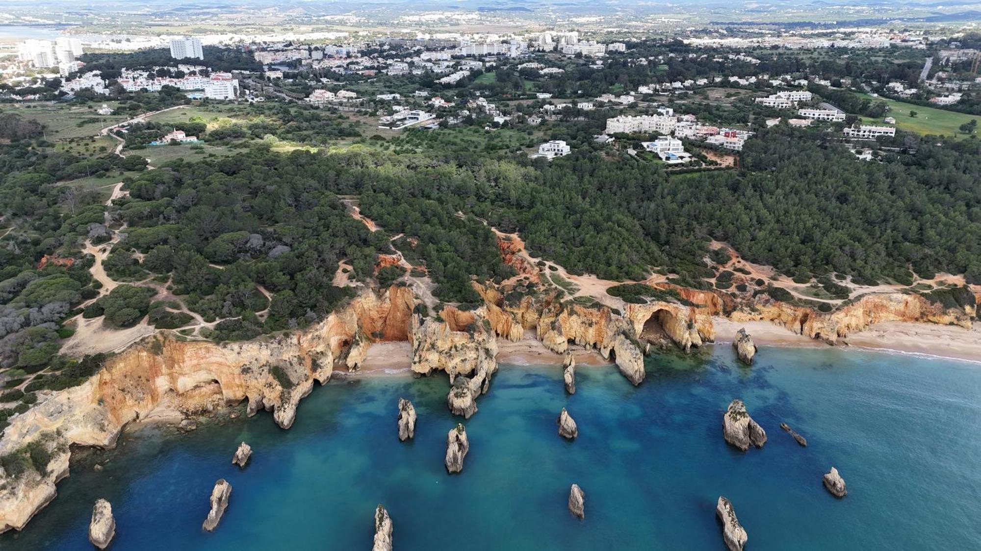 Appartamento Luxury Modern T2 Ocean View - Free Parking - Pool Alvor Esterno foto